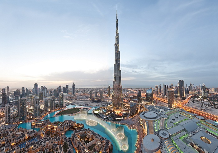 Tòa tháp cao nhất thế giới Burj Khalifa tại Dubai